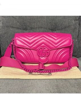 GUCCI GG marmont monochrome pink leather crossbody bag